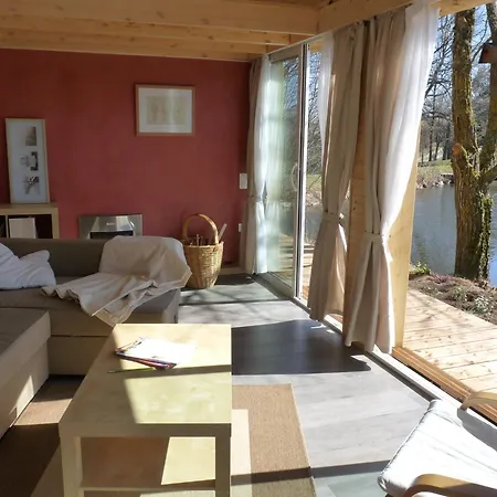 Chalet De L'etang - Parc Des Volcans D'auvergne Loubeyrat